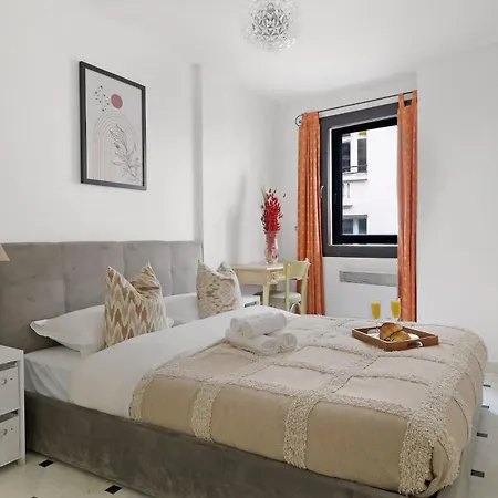 Appartamento Madeleine&champs-élysées - 2br 2ba With Balcony - Vacation Parigi