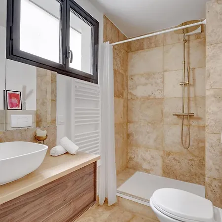 Madeleine&champs-élysées - 2br 2ba With Balcony - Vacation Appartamento Parigi